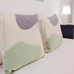 2bed With Seaview In Qawra! By Homely *