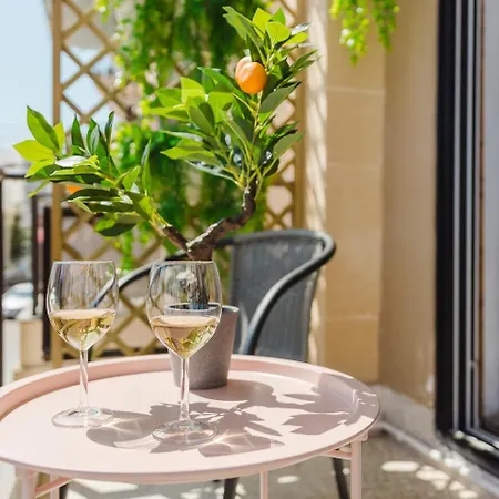 2bed With Seaview In Qawra! By Homely شقة