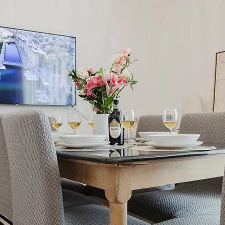 2bed With Seaview In Qawra! By Homely شقة خليج سانت بول