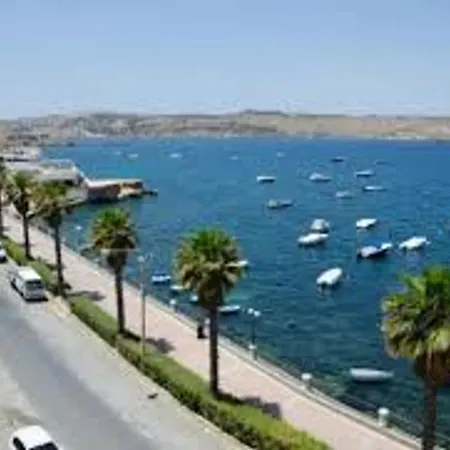 2bed With Seaview In Qawra! By Homely خليج سانت بول