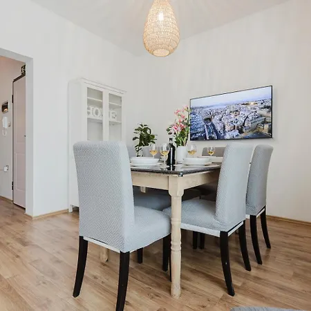 2bed With Seaview In Qawra! By Homely Daire *