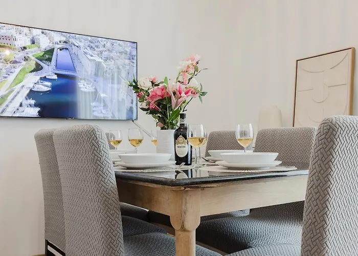 2bed With Seaview In Qawra! By Homely 公寓 圣保罗湾城